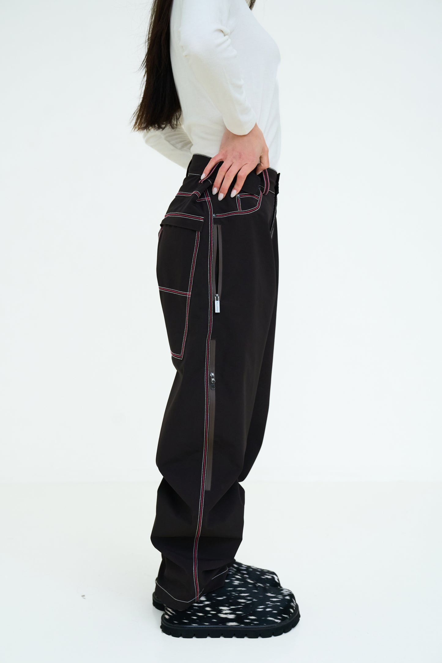BROWN SKI PANTS