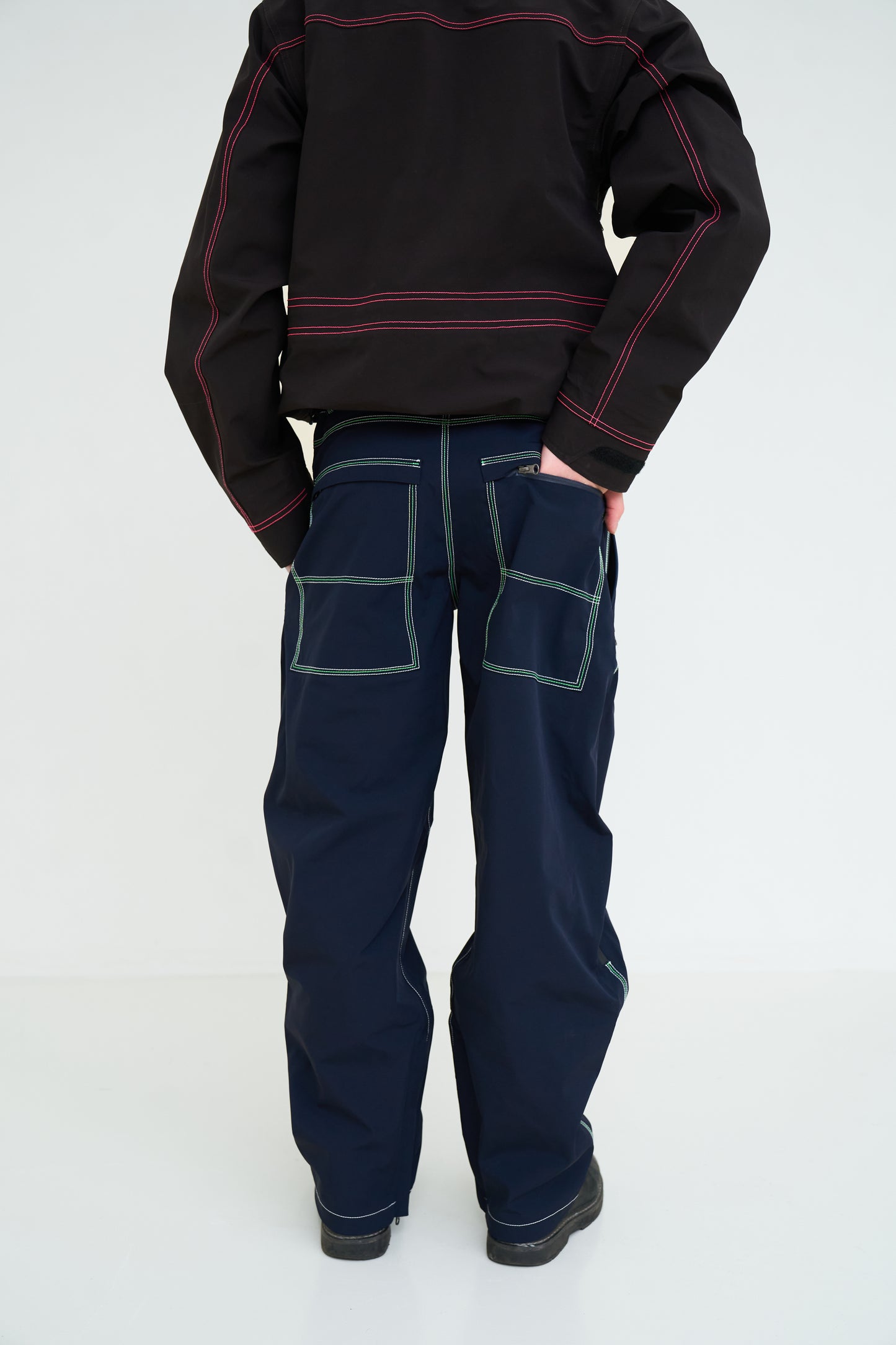 NAVY SKI PANTS